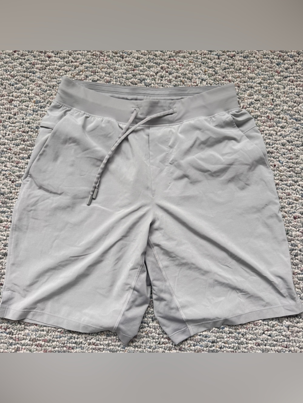 Lululemon T.H.E. Short 9" Linerless